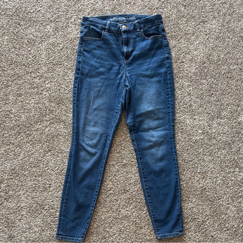 American Eagle Outfitters Curvy High Rise Jegging